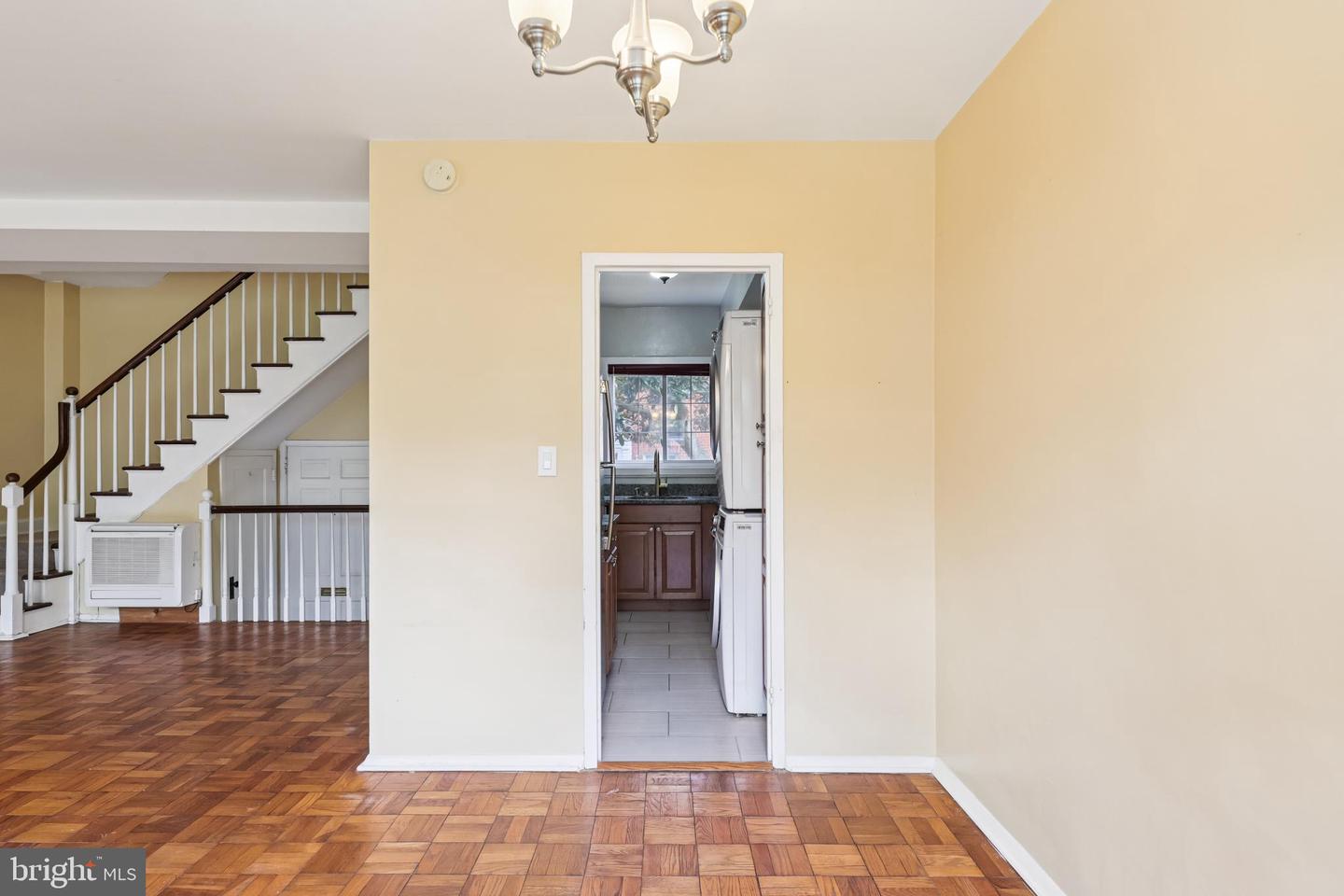 1615 MOUNT EAGLE PL, ALEXANDRIA, Virginia 22302, 2 Bedrooms Bedrooms, 6 Rooms Rooms,1 BathroomBathrooms,Residential,For sale,1615 MOUNT EAGLE PL,VAAX2049974 MLS # VAAX2049974 1615 MOUNT EAGLE PL, ALEXANDRIA, Virginia 22302, 2 Bedrooms Bedrooms, 6 Rooms Rooms,1 BathroomBathrooms,Residential,For sale,1615 MOUNT EAGLE PL,VAAX2049974 MLS # VAAX2049974