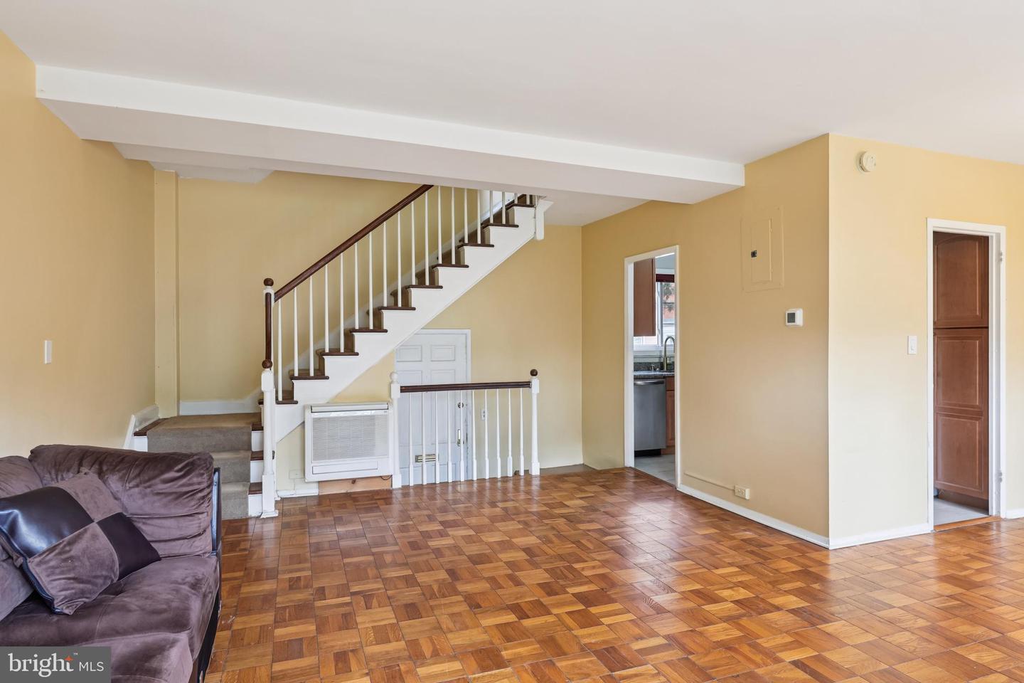 1615 MOUNT EAGLE PL, ALEXANDRIA, Virginia 22302, 2 Bedrooms Bedrooms, 6 Rooms Rooms,1 BathroomBathrooms,Residential,For sale,1615 MOUNT EAGLE PL,VAAX2049974 MLS # VAAX2049974 1615 MOUNT EAGLE PL, ALEXANDRIA, Virginia 22302, 2 Bedrooms Bedrooms, 6 Rooms Rooms,1 BathroomBathrooms,Residential,For sale,1615 MOUNT EAGLE PL,VAAX2049974 MLS # VAAX2049974