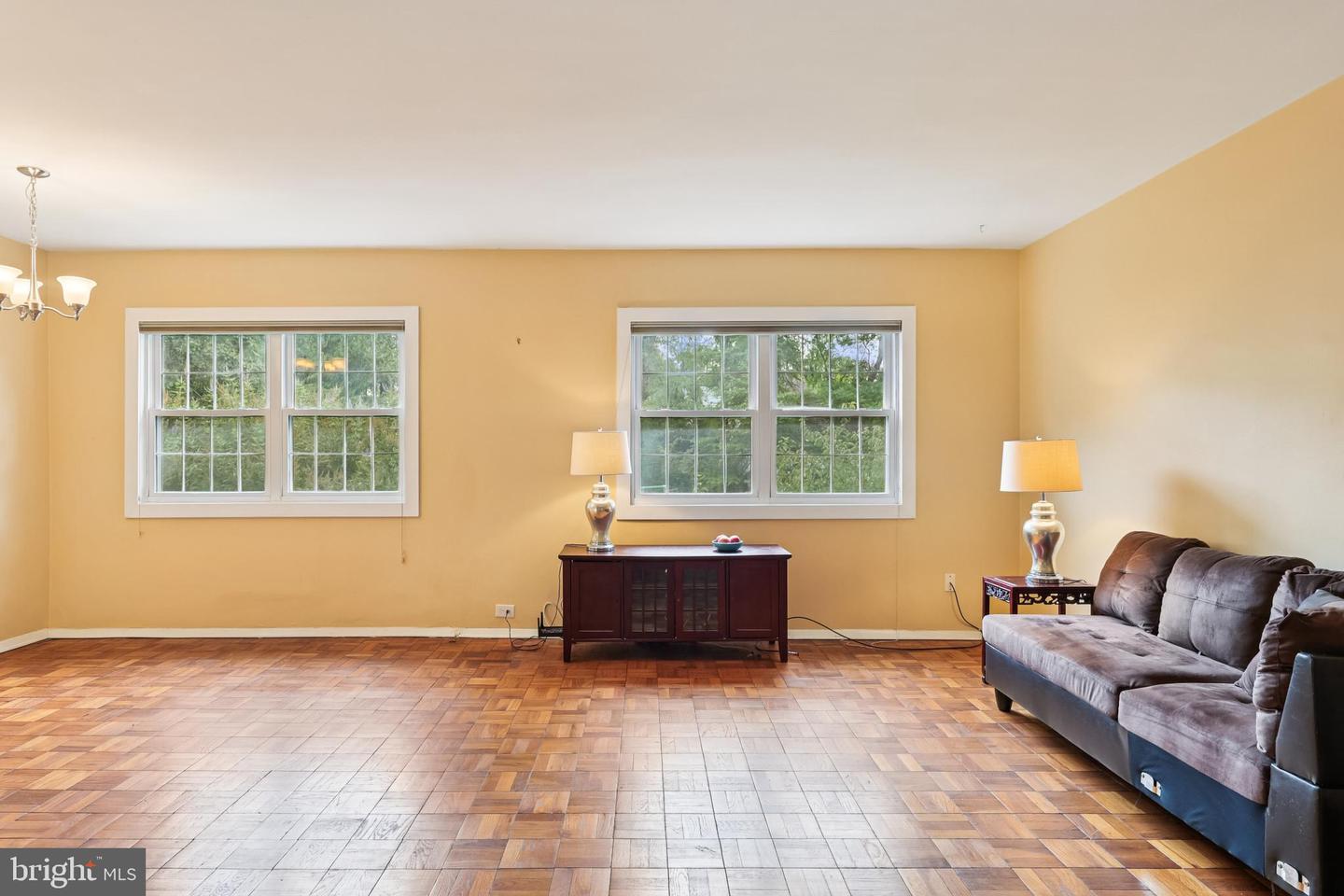 1615 MOUNT EAGLE PL, ALEXANDRIA, Virginia 22302, 2 Bedrooms Bedrooms, 6 Rooms Rooms,1 BathroomBathrooms,Residential,For sale,1615 MOUNT EAGLE PL,VAAX2049974 MLS # VAAX2049974 1615 MOUNT EAGLE PL, ALEXANDRIA, Virginia 22302, 2 Bedrooms Bedrooms, 6 Rooms Rooms,1 BathroomBathrooms,Residential,For sale,1615 MOUNT EAGLE PL,VAAX2049974 MLS # VAAX2049974