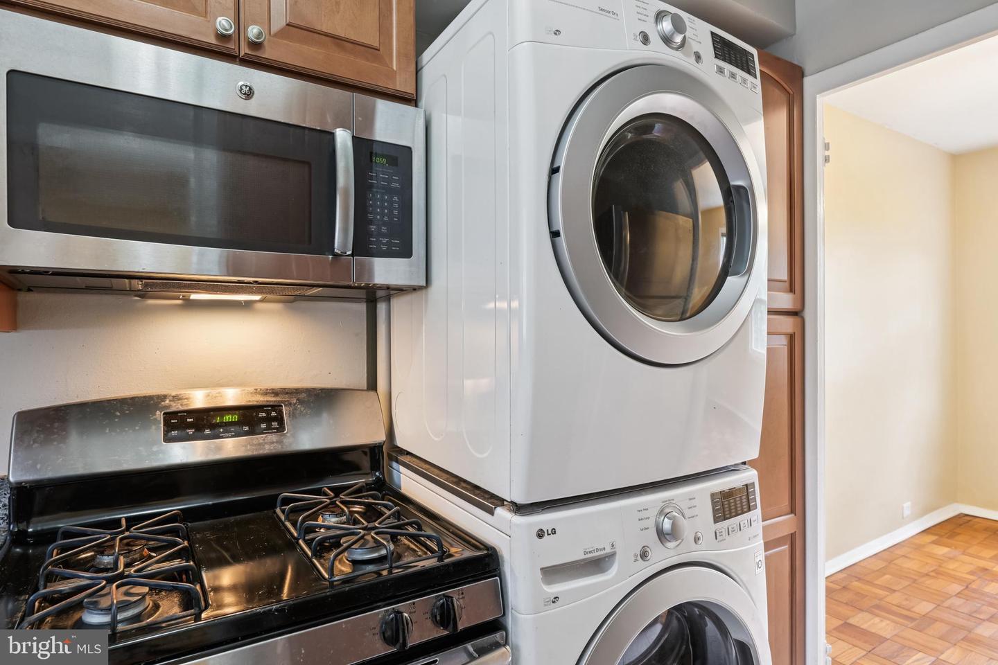 1615 MOUNT EAGLE PL, ALEXANDRIA, Virginia 22302, 2 Bedrooms Bedrooms, 6 Rooms Rooms,1 BathroomBathrooms,Residential,For sale,1615 MOUNT EAGLE PL,VAAX2049974 MLS # VAAX2049974 1615 MOUNT EAGLE PL, ALEXANDRIA, Virginia 22302, 2 Bedrooms Bedrooms, 6 Rooms Rooms,1 BathroomBathrooms,Residential,For sale,1615 MOUNT EAGLE PL,VAAX2049974 MLS # VAAX2049974