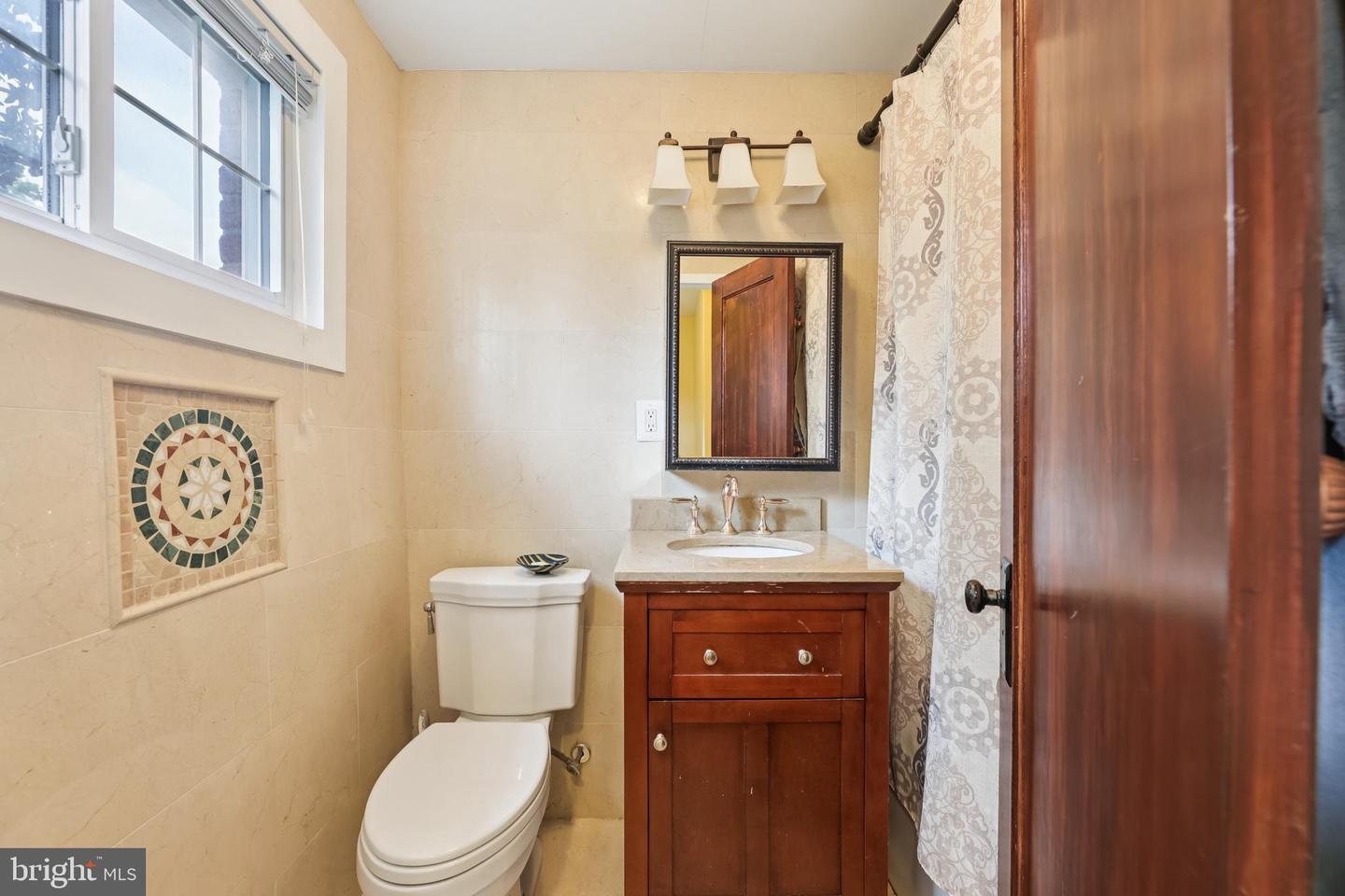 1615 MOUNT EAGLE PL, ALEXANDRIA, Virginia 22302, 2 Bedrooms Bedrooms, 6 Rooms Rooms,1 BathroomBathrooms,Residential,For sale,1615 MOUNT EAGLE PL,VAAX2049974 MLS # VAAX2049974 1615 MOUNT EAGLE PL, ALEXANDRIA, Virginia 22302, 2 Bedrooms Bedrooms, 6 Rooms Rooms,1 BathroomBathrooms,Residential,For sale,1615 MOUNT EAGLE PL,VAAX2049974 MLS # VAAX2049974