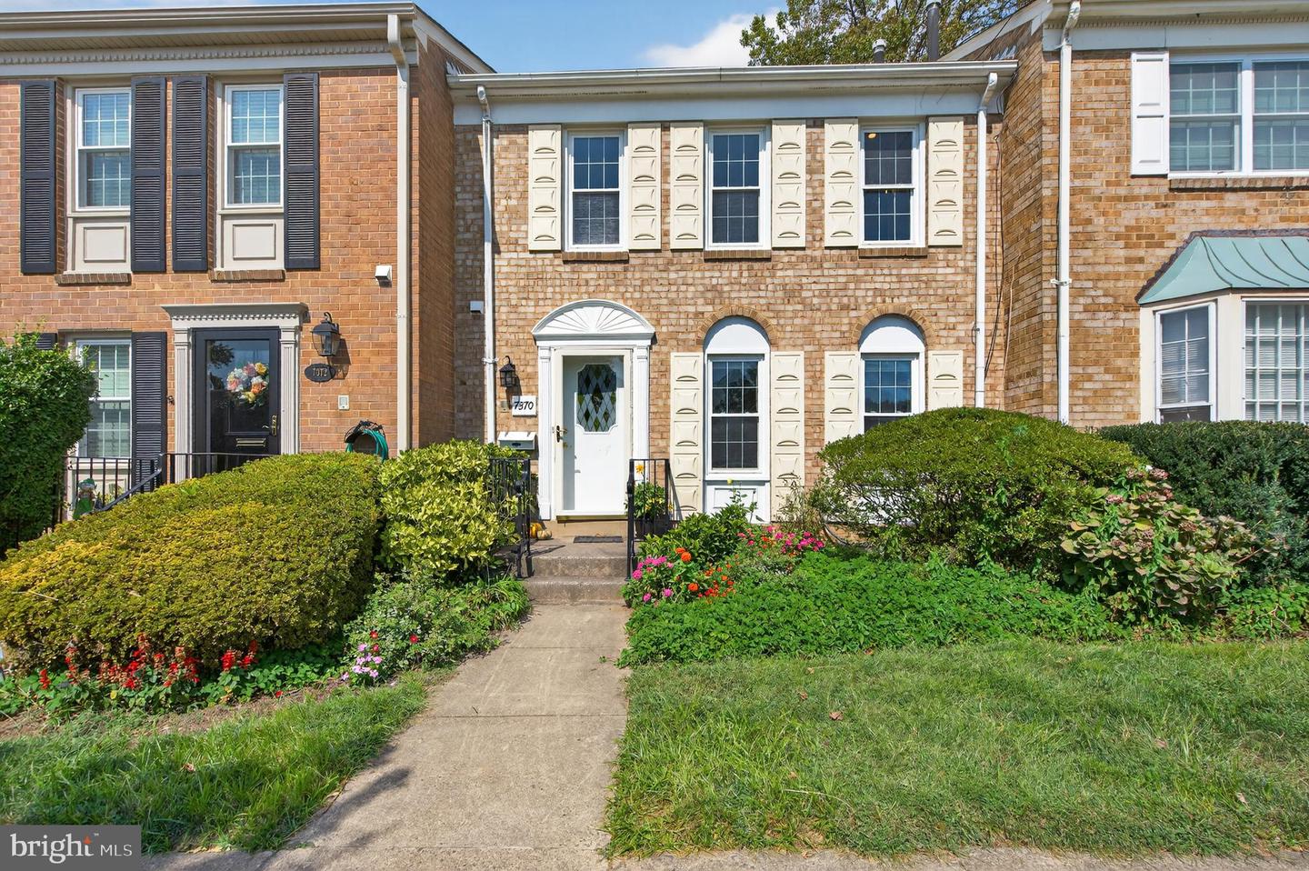 7370 ELDORADO ST, MCLEAN, Virginia 22102, 3 Bedrooms Bedrooms, ,3 BathroomsBathrooms,Residential,For sale,7370 ELDORADO ST,VAFX2268404 MLS # VAFX2268404