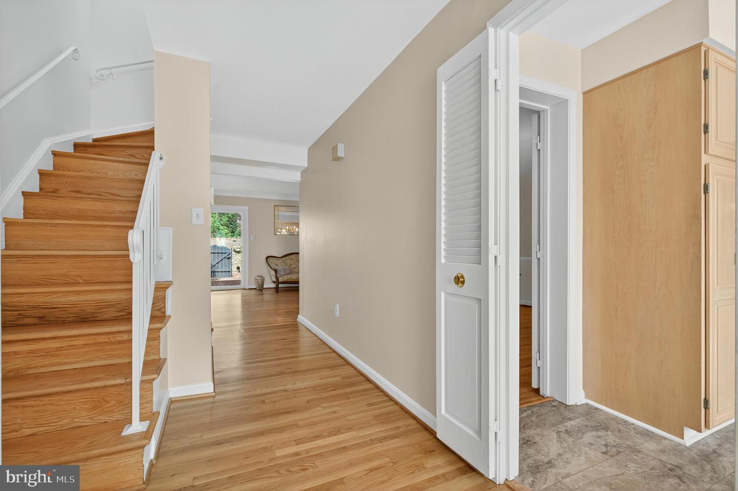 7370 ELDORADO ST, MCLEAN, Virginia 22102, 3 Bedrooms Bedrooms, ,3 BathroomsBathrooms,Residential,For sale,7370 ELDORADO ST,VAFX2268404 MLS # VAFX2268404