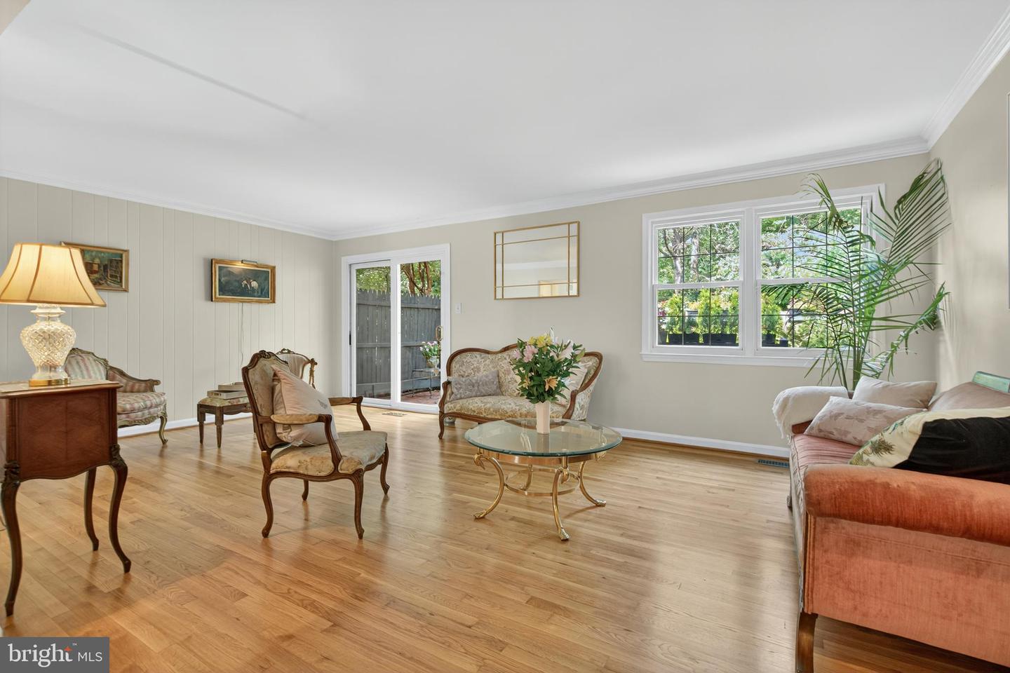 7370 ELDORADO ST, MCLEAN, Virginia 22102, 3 Bedrooms Bedrooms, ,3 BathroomsBathrooms,Residential,For sale,7370 ELDORADO ST,VAFX2268404 MLS # VAFX2268404