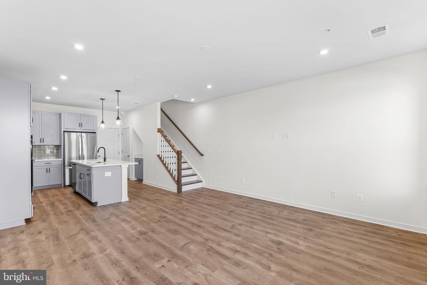 19752 MISTY MOSS SQ, ASHBURN, Virginia 20147, 3 Bedrooms Bedrooms, ,2 BathroomsBathrooms,Residential,For sale,19752 MISTY MOSS SQ,VALO2107256 MLS # VALO2107256