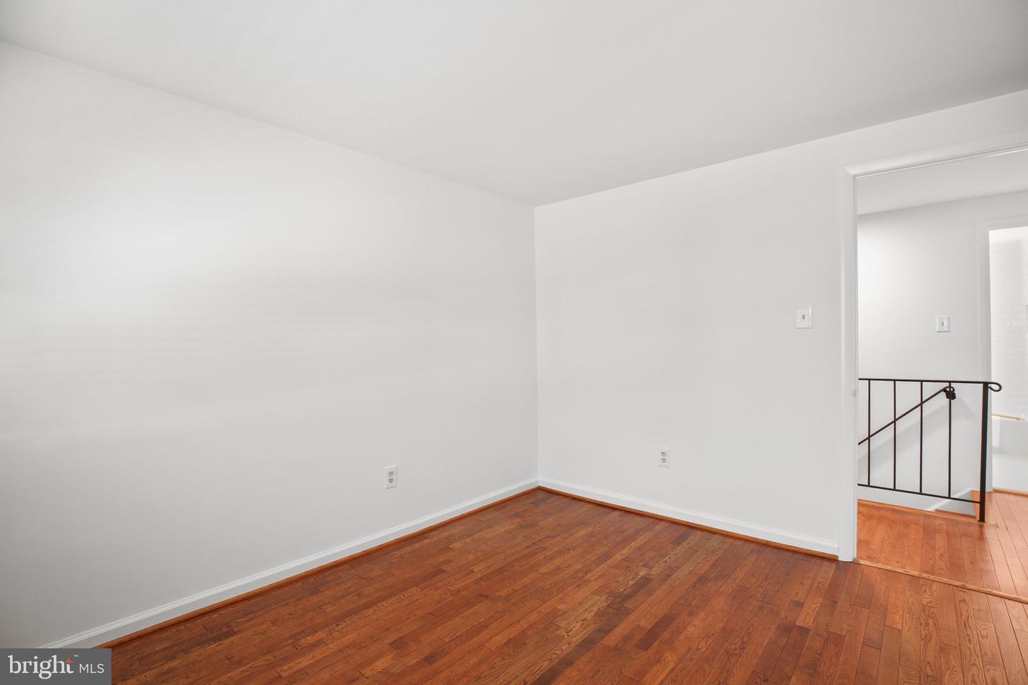 6903 SPELMAN DR, SPRINGFIELD, Virginia 22153, 4 Bedrooms Bedrooms, ,2 BathroomsBathrooms,Residential,For sale,6903 SPELMAN DR,VAFX2268448 MLS # VAFX2268448