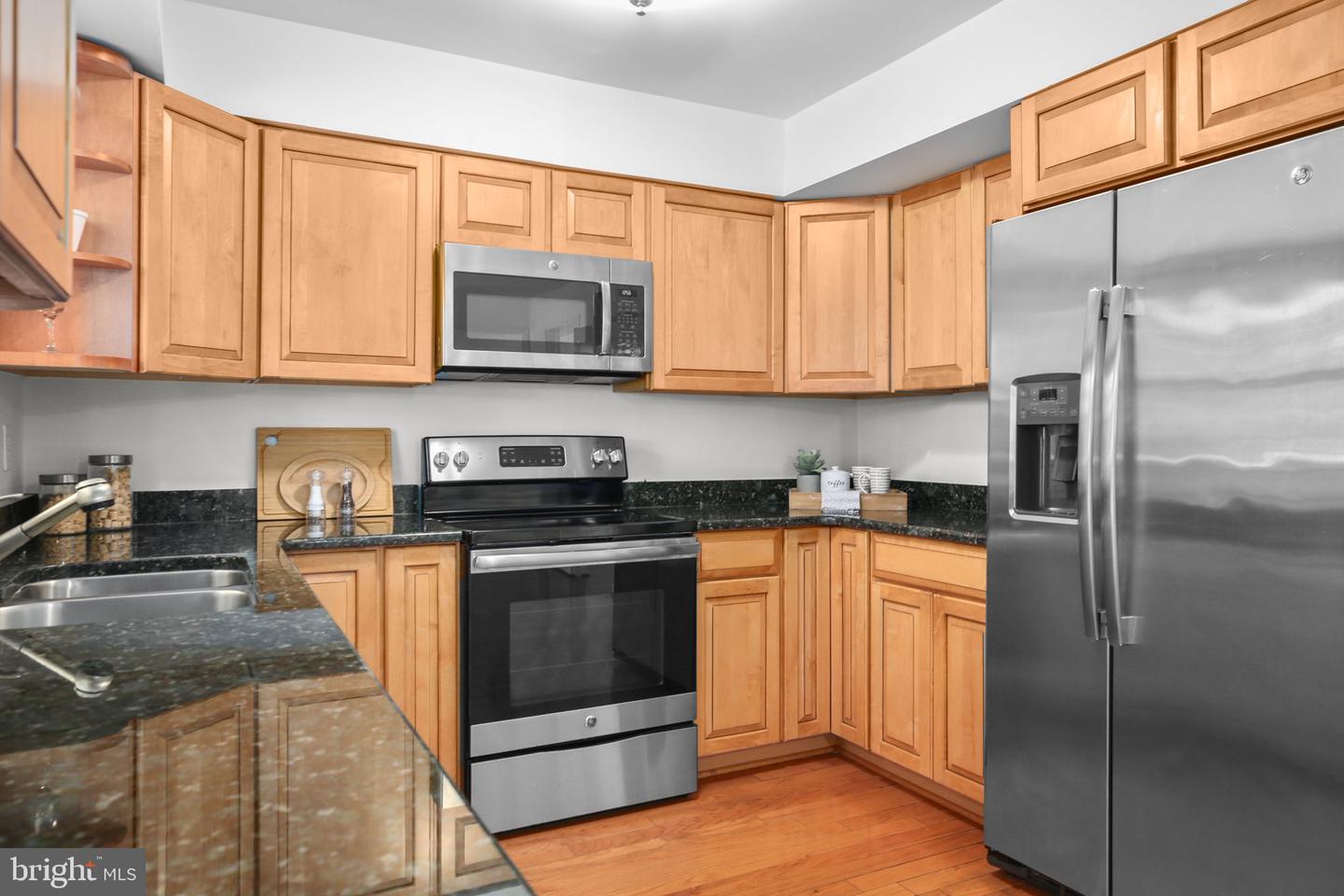 6903 SPELMAN DR, SPRINGFIELD, Virginia 22153, 4 Bedrooms Bedrooms, ,2 BathroomsBathrooms,Residential,For sale,6903 SPELMAN DR,VAFX2268448 MLS # VAFX2268448