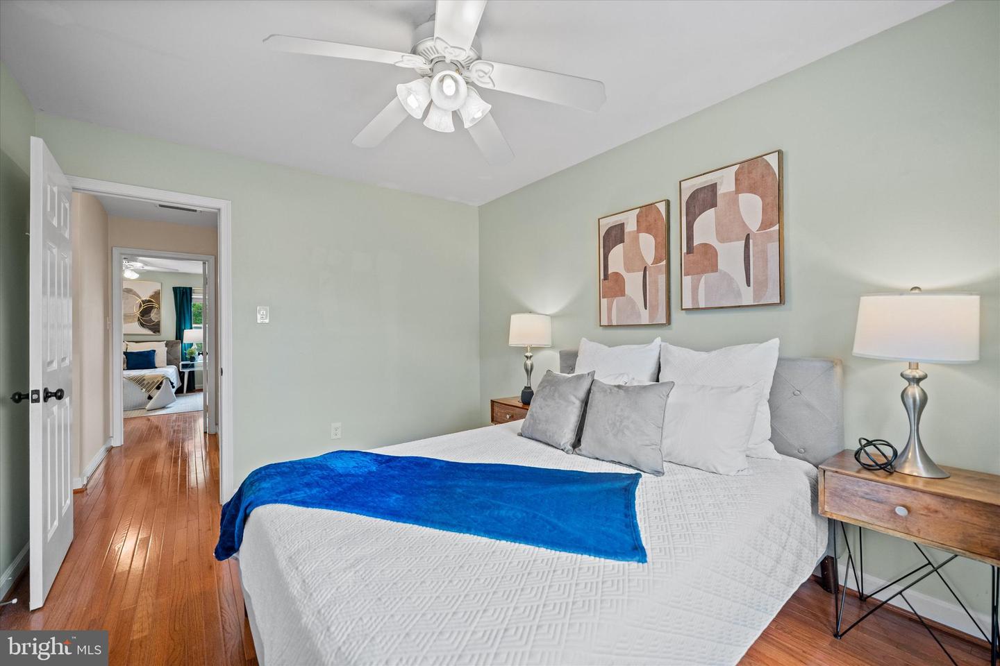 3006 FEDERAL HILL DR, FALLS CHURCH, Virginia 22044, 3 Bedrooms Bedrooms, ,3 BathroomsBathrooms,Residential,For sale,3006 FEDERAL HILL DR,VAFX2268440 MLS # VAFX2268440