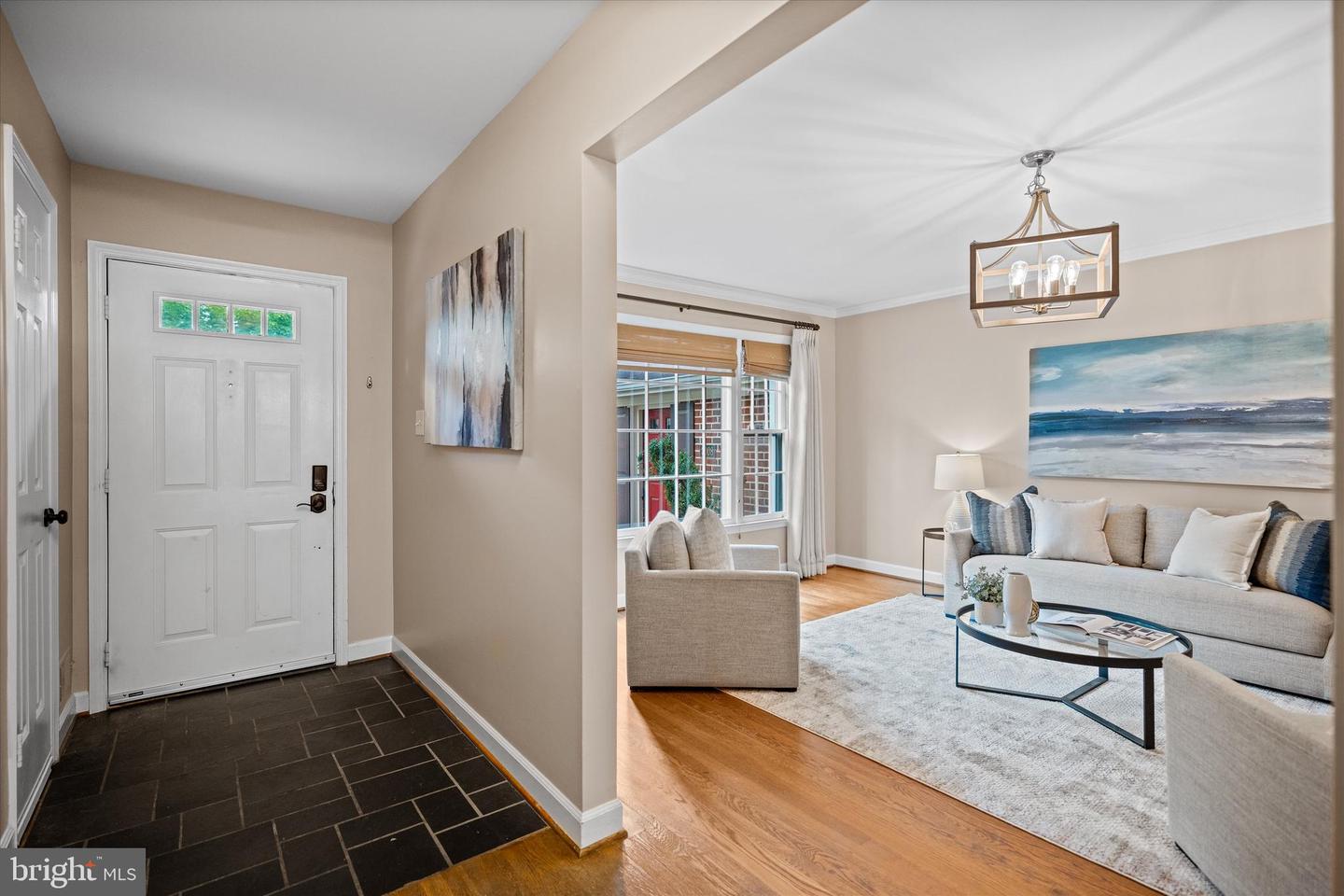 3006 FEDERAL HILL DR, FALLS CHURCH, Virginia 22044, 3 Bedrooms Bedrooms, ,3 BathroomsBathrooms,Residential,For sale,3006 FEDERAL HILL DR,VAFX2268440 MLS # VAFX2268440