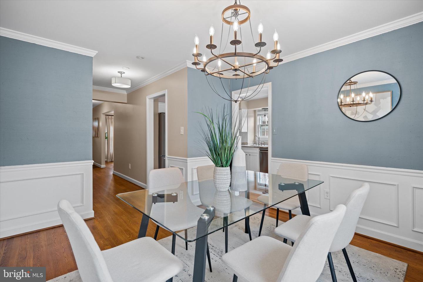 3006 FEDERAL HILL DR, FALLS CHURCH, Virginia 22044, 3 Bedrooms Bedrooms, ,3 BathroomsBathrooms,Residential,For sale,3006 FEDERAL HILL DR,VAFX2268440 MLS # VAFX2268440