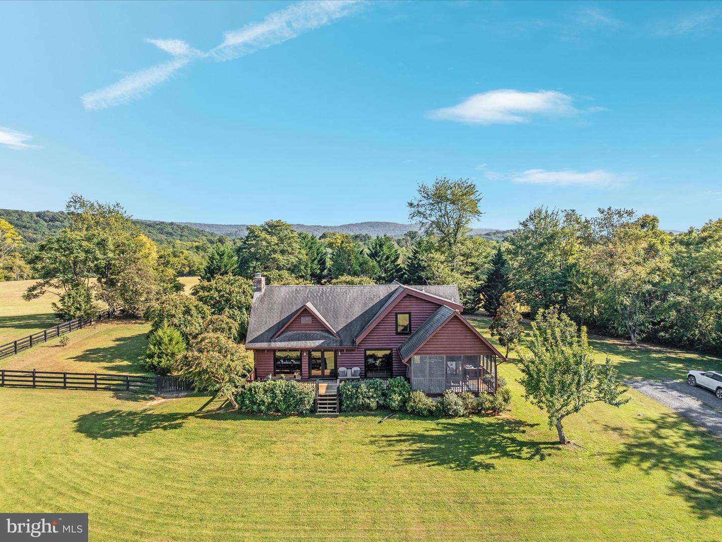 16 RIVER BOAT DR, FRONT ROYAL, Virginia 22630, 4 Bedrooms Bedrooms, ,2 BathroomsBathrooms,Residential,For sale,16 RIVER BOAT DR,VAWR2012344 MLS # VAWR2012344