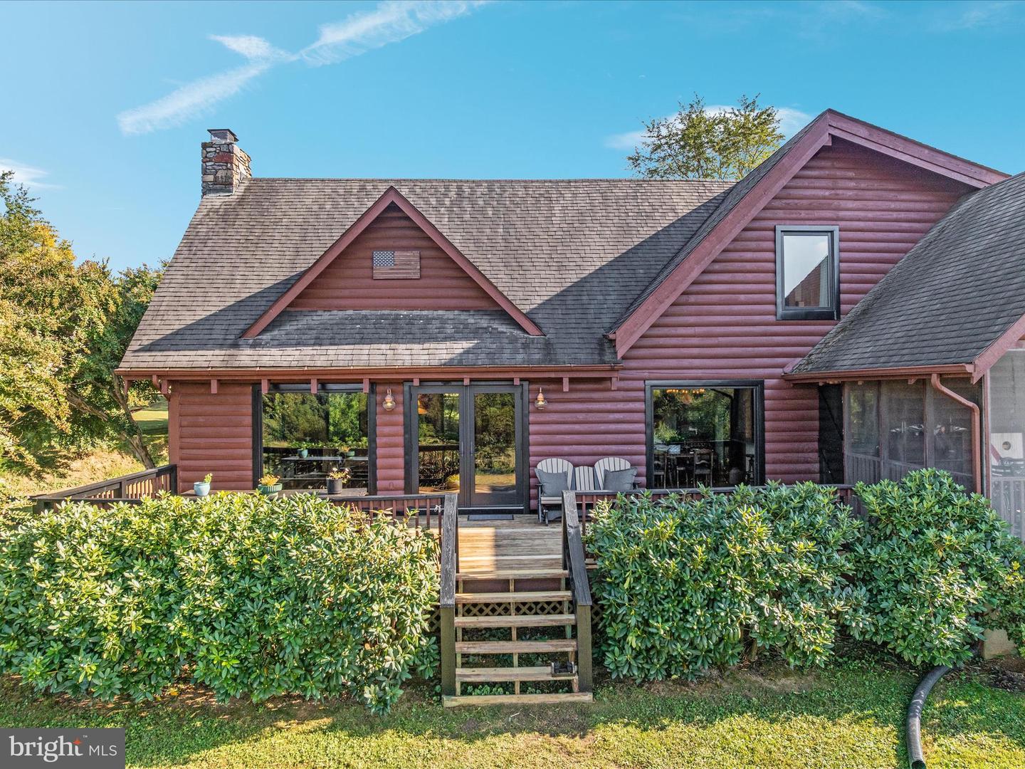 16 RIVER BOAT DR, FRONT ROYAL, Virginia 22630, 4 Bedrooms Bedrooms, ,2 BathroomsBathrooms,Residential,For sale,16 RIVER BOAT DR,VAWR2012344 MLS # VAWR2012344