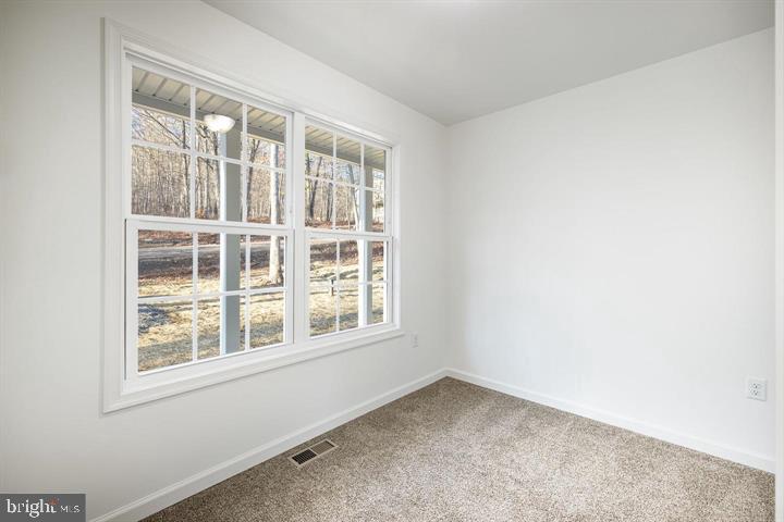 511 GROUSE DR, WINCHESTER, Virginia 22602, 3 Bedrooms Bedrooms, ,2 BathroomsBathrooms,Residential,For sale,511 GROUSE DR,VAFV2036940 MLS # VAFV2036940