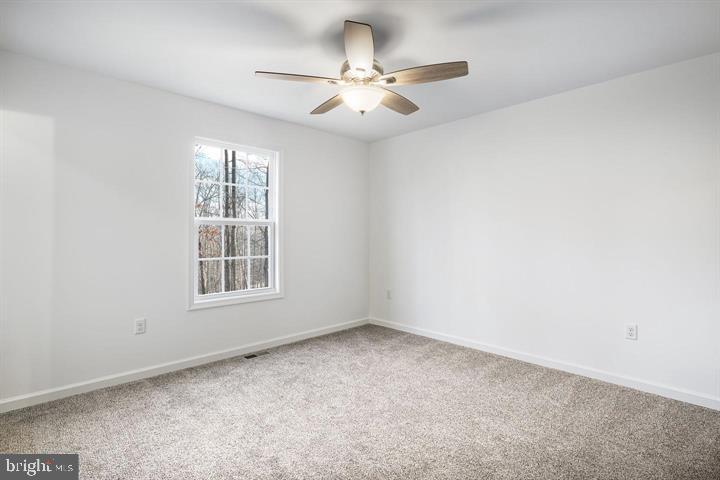 511 GROUSE DR, WINCHESTER, Virginia 22602, 3 Bedrooms Bedrooms, ,2 BathroomsBathrooms,Residential,For sale,511 GROUSE DR,VAFV2036940 MLS # VAFV2036940