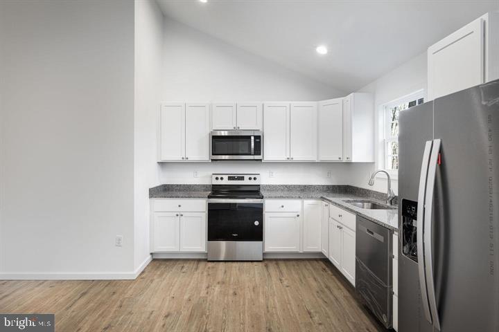 511 GROUSE DR, WINCHESTER, Virginia 22602, 3 Bedrooms Bedrooms, ,2 BathroomsBathrooms,Residential,For sale,511 GROUSE DR,VAFV2036940 MLS # VAFV2036940
