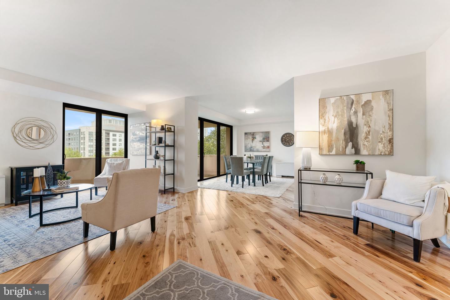 4141 N HENDERSON RD #511, ARLINGTON, Virginia 22203, 2 Bedrooms Bedrooms, ,2 BathroomsBathrooms,Residential,For sale,4141 N HENDERSON RD #511,VAAR2063984 MLS # VAAR2063984