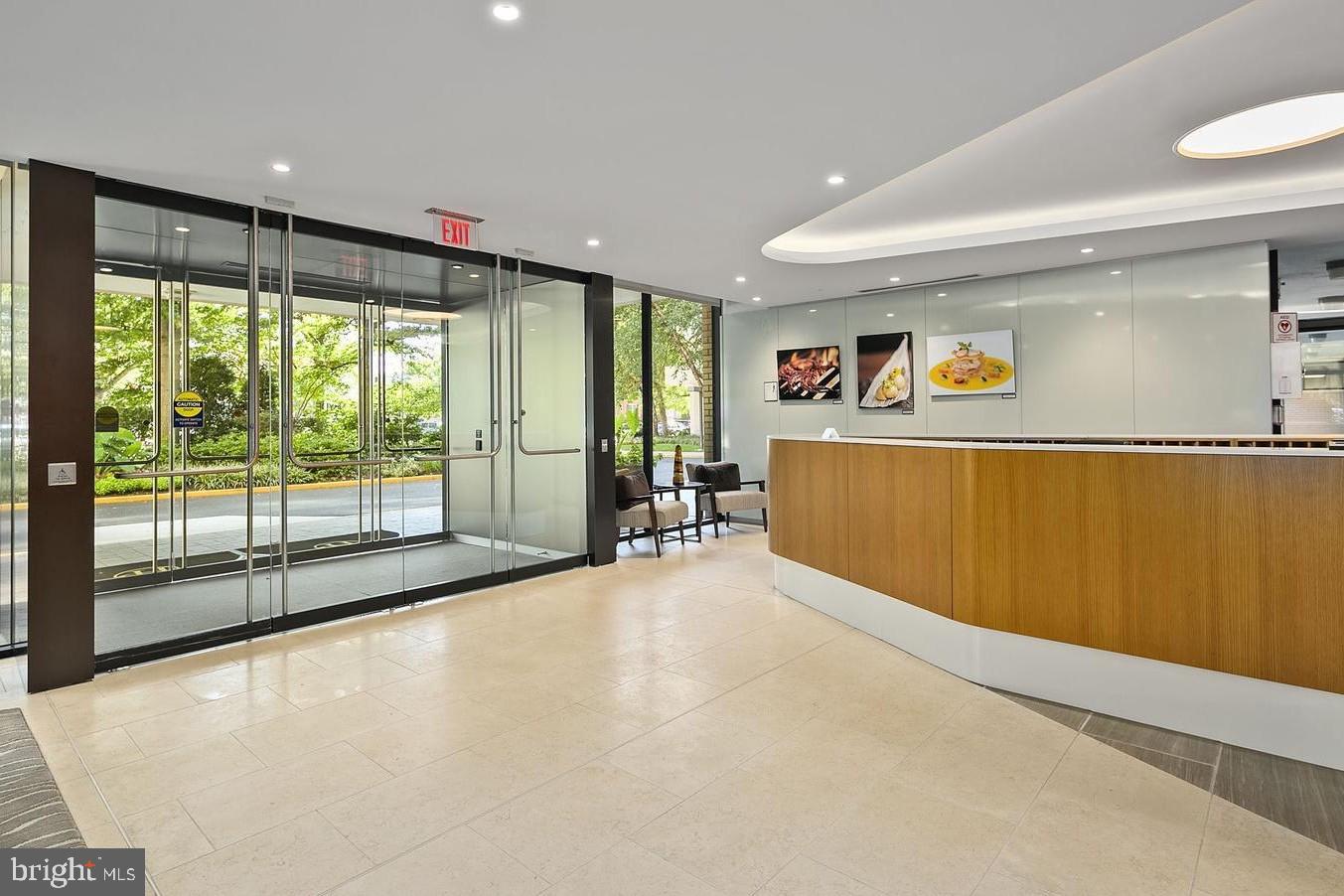 4141 N HENDERSON RD #511, ARLINGTON, Virginia 22203, 2 Bedrooms Bedrooms, ,2 BathroomsBathrooms,Residential,For sale,4141 N HENDERSON RD #511,VAAR2063984 MLS # VAAR2063984