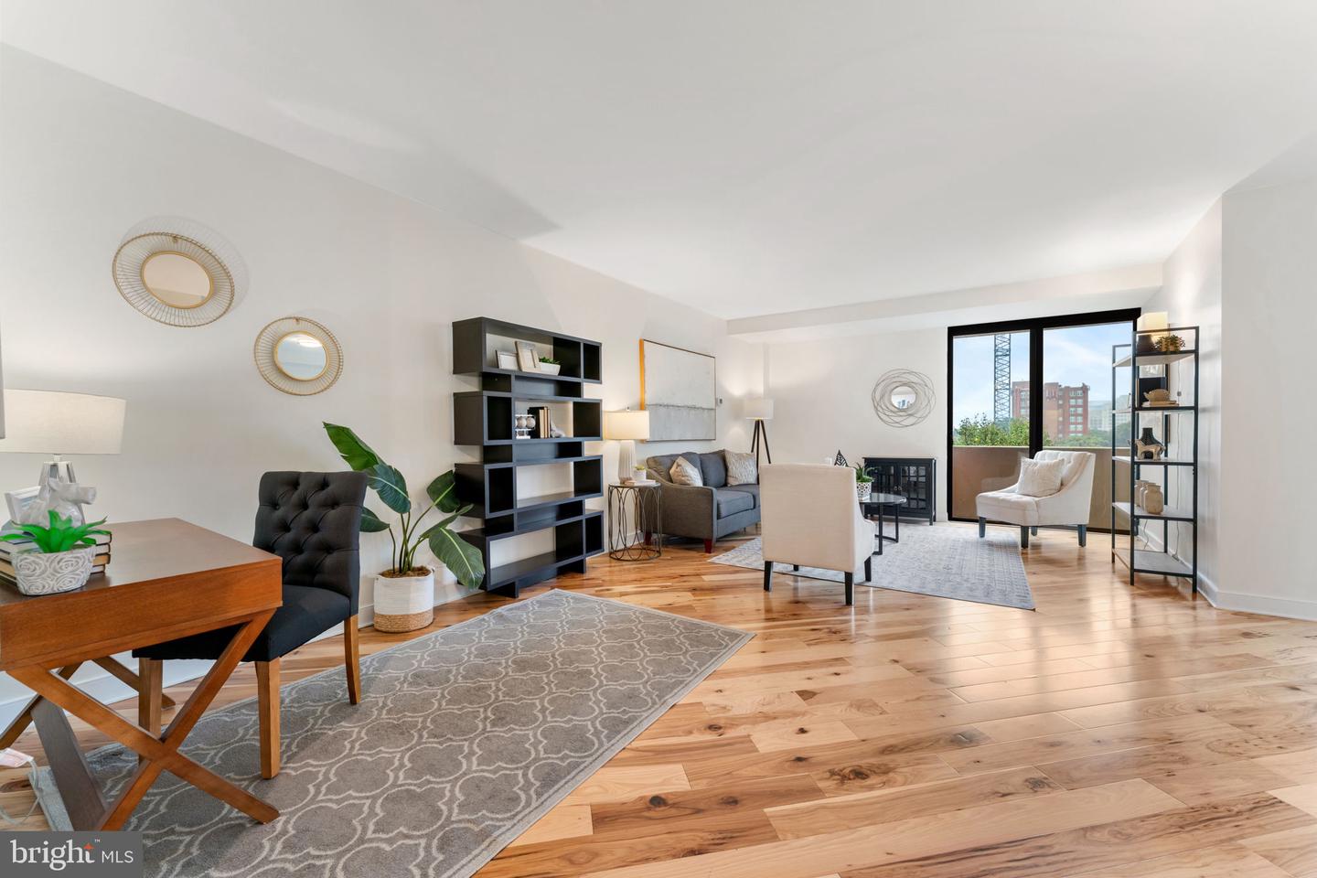 4141 N HENDERSON RD #511, ARLINGTON, Virginia 22203, 2 Bedrooms Bedrooms, ,2 BathroomsBathrooms,Residential,For sale,4141 N HENDERSON RD #511,VAAR2063984 MLS # VAAR2063984