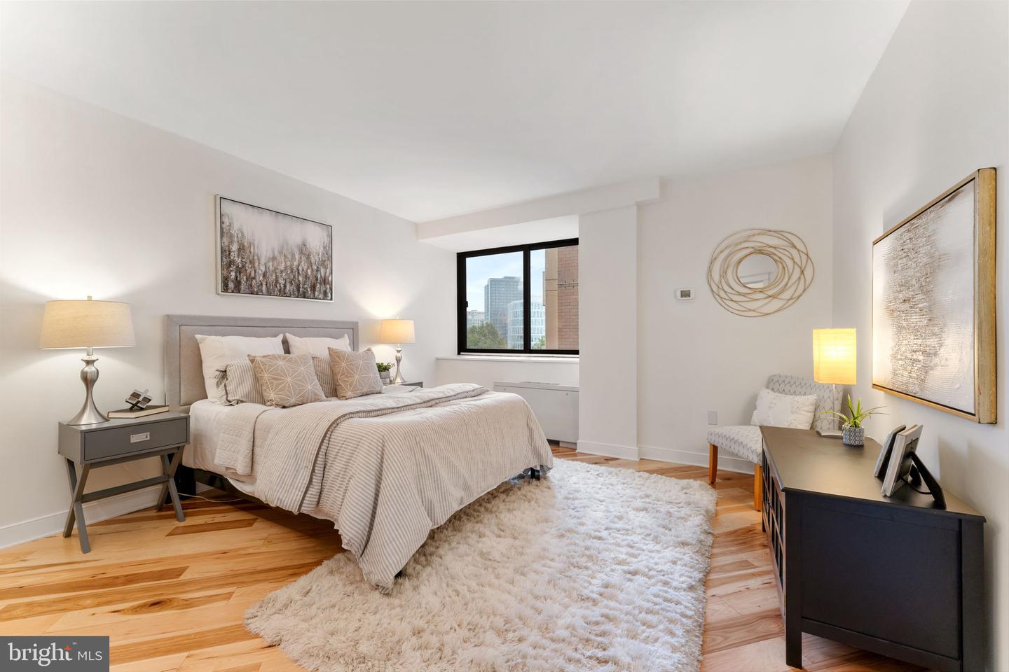 4141 N HENDERSON RD #511, ARLINGTON, Virginia 22203, 2 Bedrooms Bedrooms, ,2 BathroomsBathrooms,Residential,For sale,4141 N HENDERSON RD #511,VAAR2063984 MLS # VAAR2063984