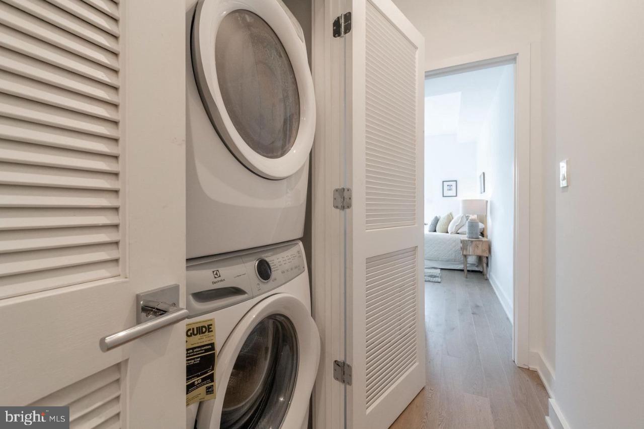 4017 DAVIS PL NW #8, WASHINGTON, District Of Columbia 20007, 2 Bedrooms Bedrooms, ,1 BathroomBathrooms,Residential,For sale,4017 DAVIS PL NW #8,DCDC2223464 MLS # DCDC2223464