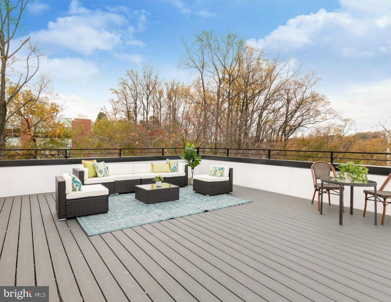 4017 DAVIS PL NW #8, WASHINGTON, District Of Columbia 20007, 2 Bedrooms Bedrooms, ,1 BathroomBathrooms,Residential,For sale,4017 DAVIS PL NW #8,DCDC2223464 MLS # DCDC2223464