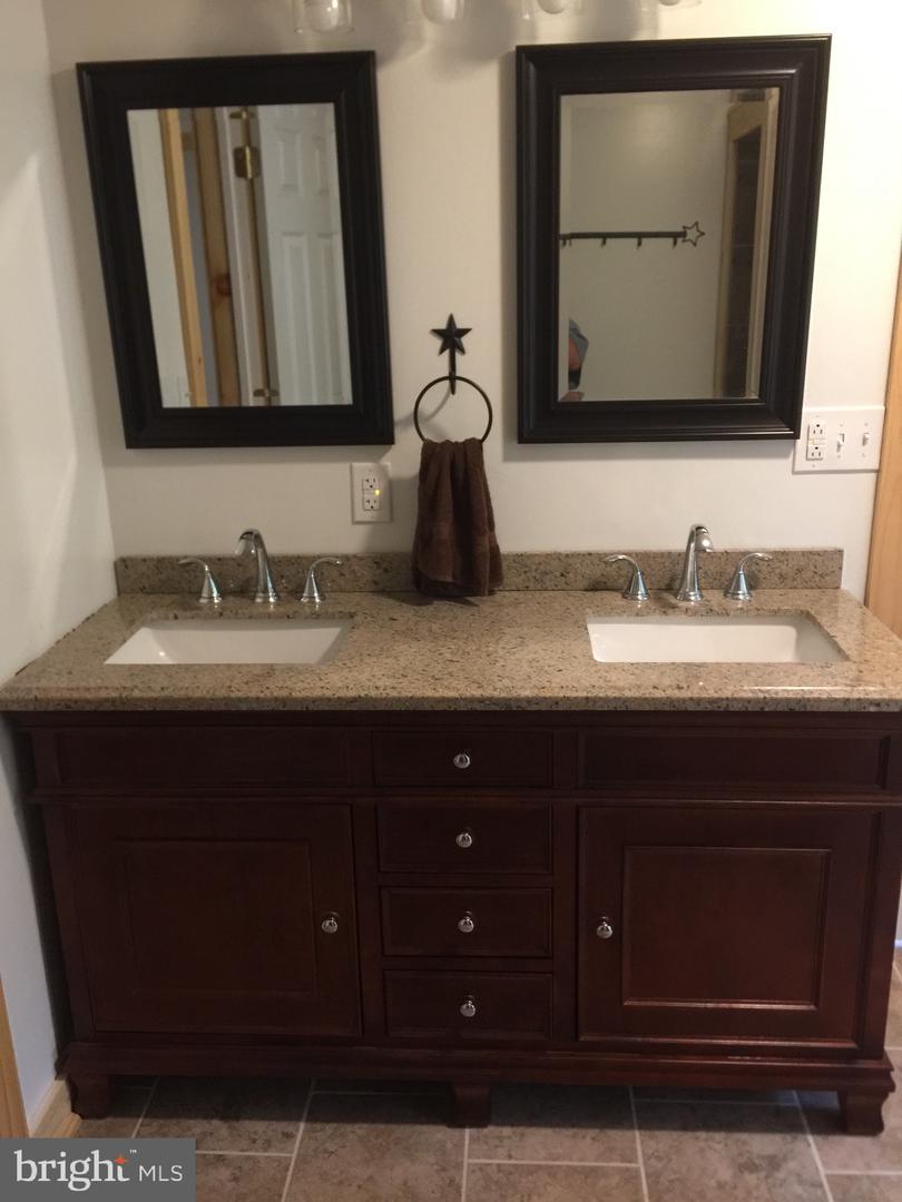 207 RIVERVIEW DR, LURAY, Virginia 22835, 4 Bedrooms Bedrooms, ,2 BathroomsBathrooms,Residential,For sale,207 RIVERVIEW DR,VAPA2005396 MLS # VAPA2005396