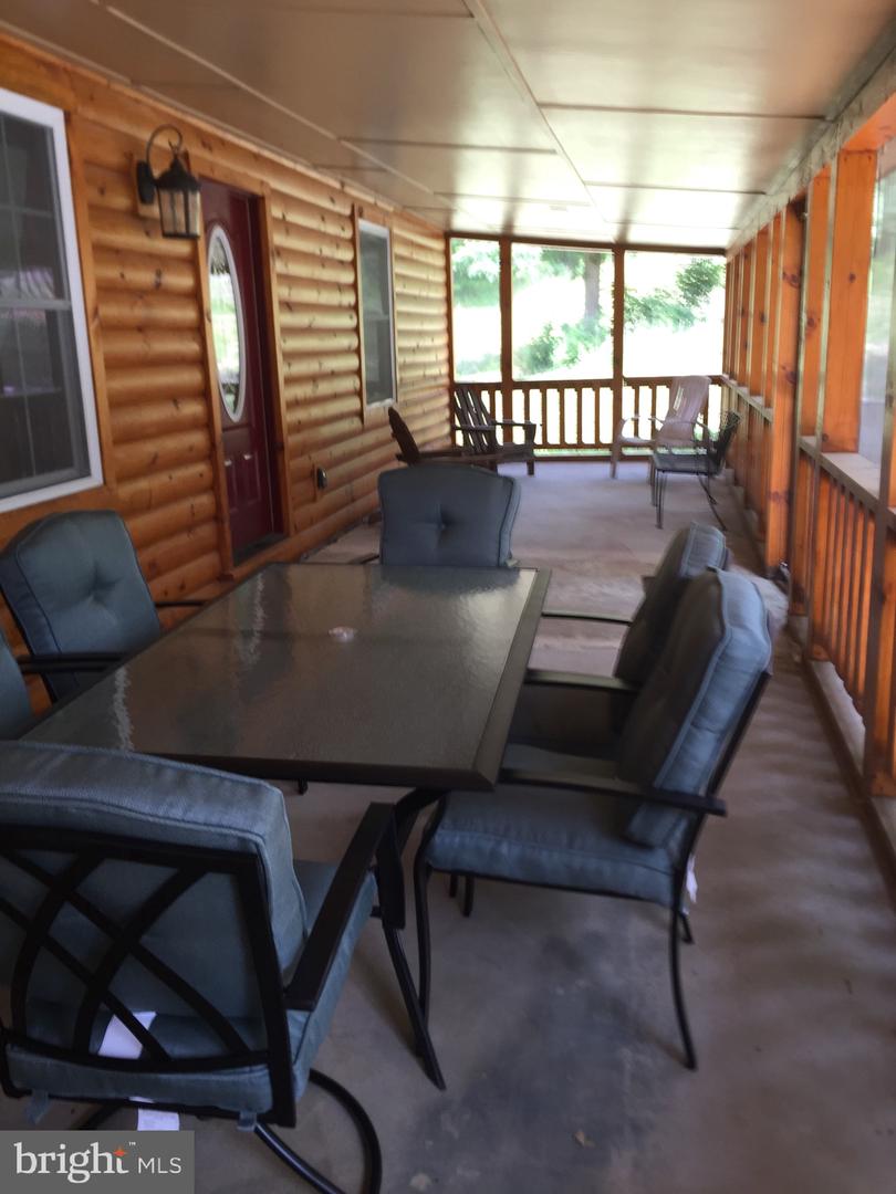 207 RIVERVIEW DR, LURAY, Virginia 22835, 4 Bedrooms Bedrooms, ,2 BathroomsBathrooms,Residential,For sale,207 RIVERVIEW DR,VAPA2005396 MLS # VAPA2005396