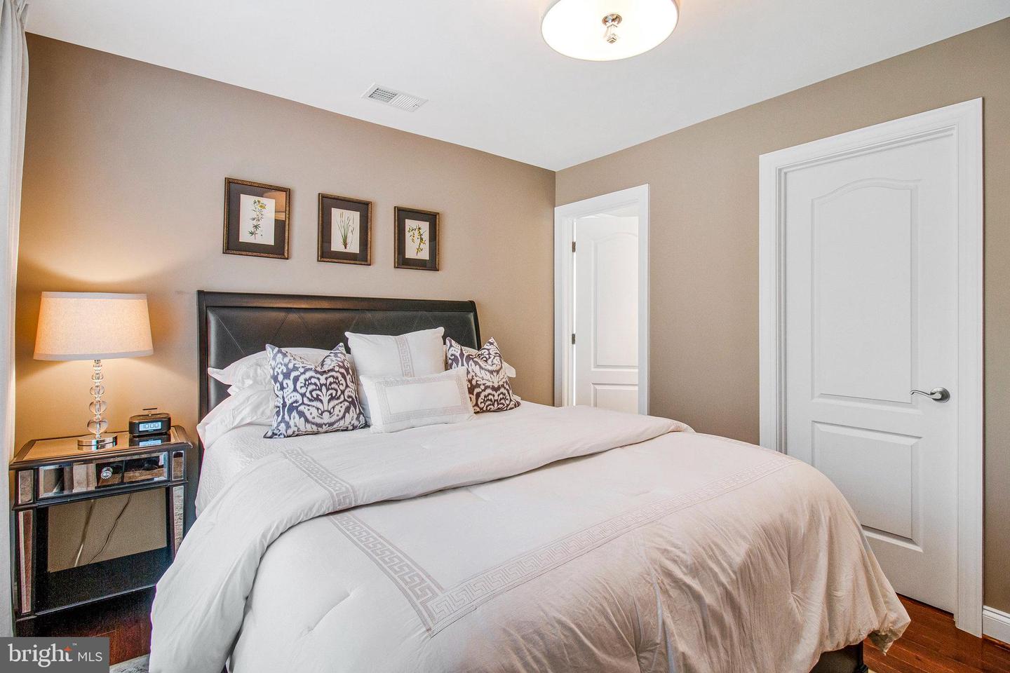 208 BEACON PL NE, WASHINGTON, District Of Columbia 20011, 4 Bedrooms Bedrooms, ,3 BathroomsBathrooms,Residential,For sale,208 BEACON PL NE,DCDC2223478 MLS # DCDC2223478 208 BEACON PL NE, WASHINGTON, District Of Columbia 20011, 4 Bedrooms Bedrooms, ,3 BathroomsBathrooms,Residential,For sale,208 BEACON PL NE,DCDC2223478 MLS # DCDC2223478