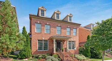 208 BEACON PL NE, WASHINGTON, District Of Columbia 20011, 4 Bedrooms Bedrooms, ,3 BathroomsBathrooms,Residential,For sale,208 BEACON PL NE,DCDC2223478 MLS # DCDC2223478