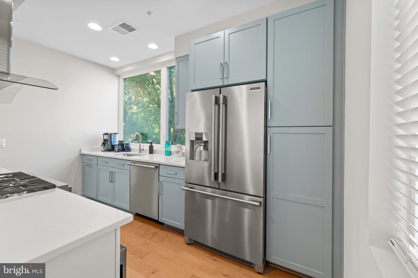 2823 24TH RD S, ARLINGTON, Virginia 22206, 3 Bedrooms Bedrooms, ,2 BathroomsBathrooms,Residential,For sale,2823 24TH RD S,VAAR2064008 MLS # VAAR2064008