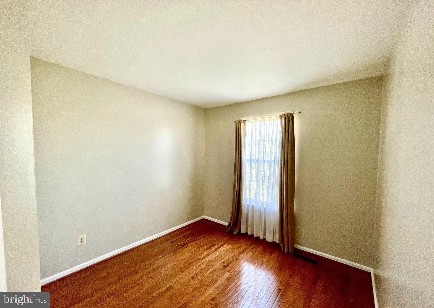 45439 BAGGETT TER, STERLING, Virginia 20166, 4 Bedrooms Bedrooms, ,3 BathroomsBathrooms,Residential,For sale,45439 BAGGETT TER,VALO2107288 MLS # VALO2107288