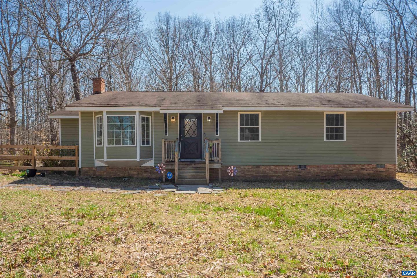 950 APPLE GROVE RD, MINERAL, Virginia 23117, 3 Bedrooms Bedrooms, ,2 BathroomsBathrooms,Residential,For sale,950 APPLE GROVE RD,669204 MLS # 669204