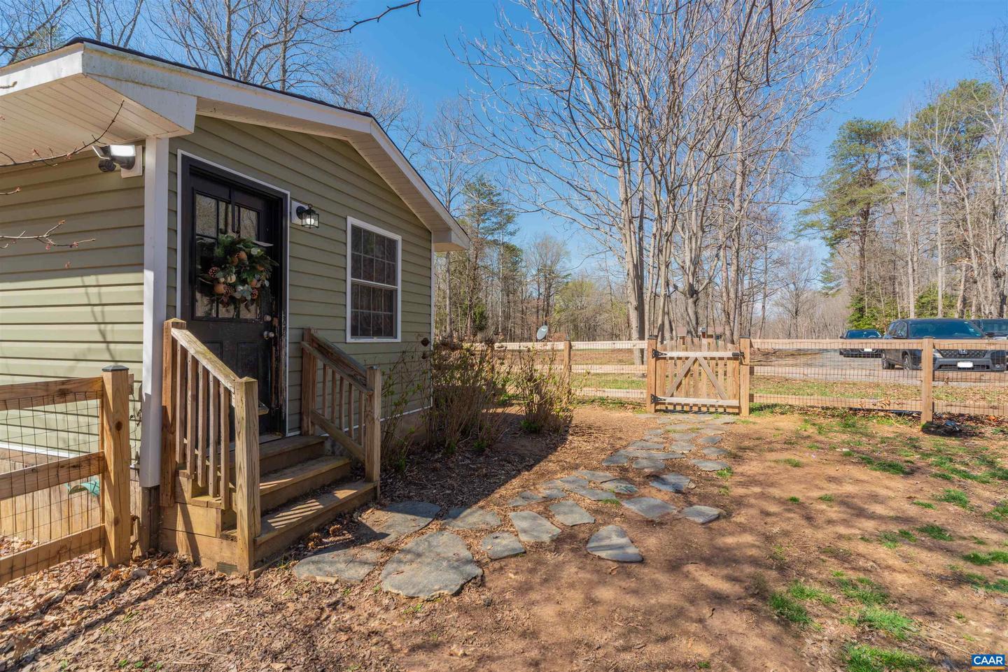 950 APPLE GROVE RD, MINERAL, Virginia 23117, 3 Bedrooms Bedrooms, ,2 BathroomsBathrooms,Residential,For sale,950 APPLE GROVE RD,669204 MLS # 669204