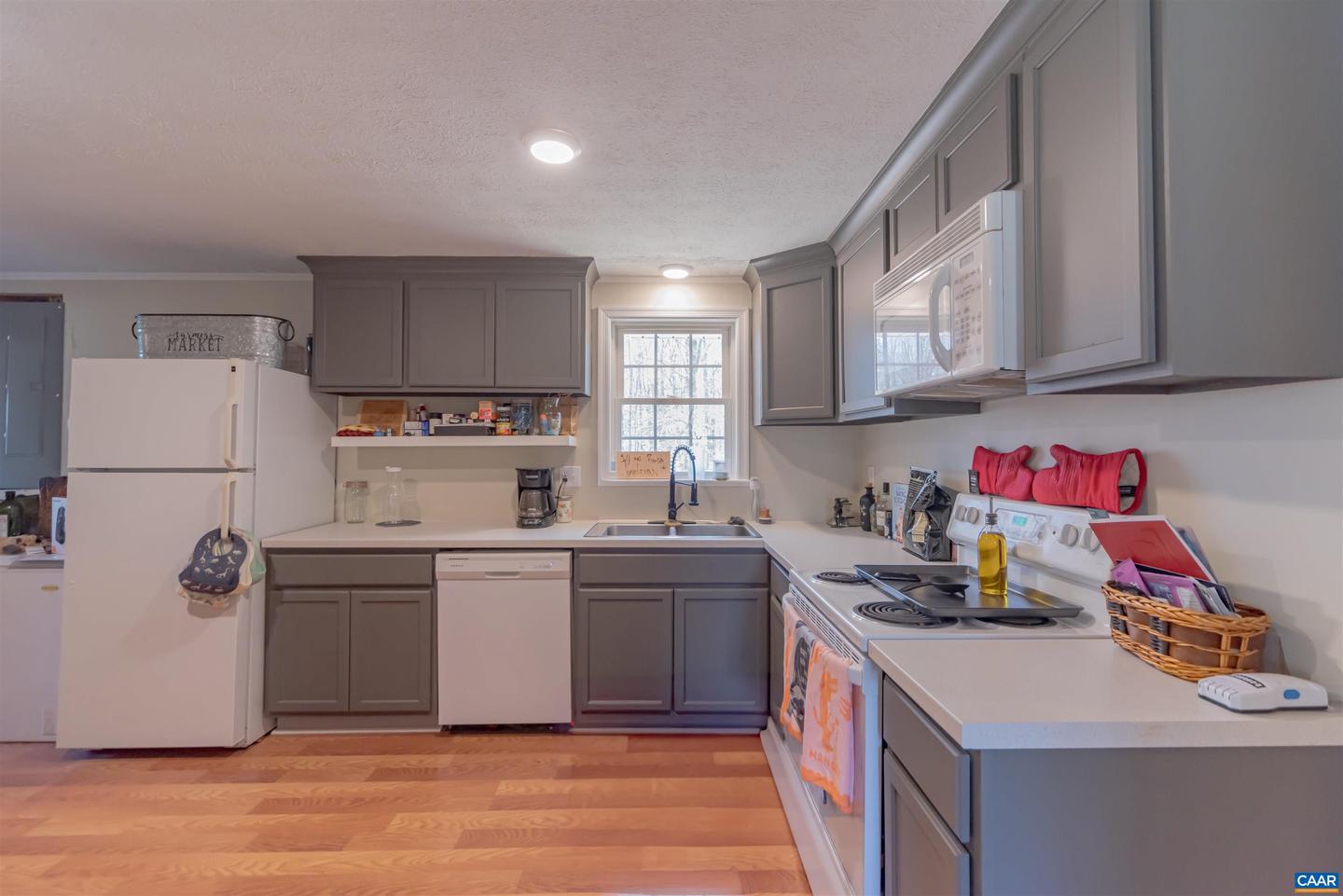 950 APPLE GROVE RD, MINERAL, Virginia 23117, 3 Bedrooms Bedrooms, ,2 BathroomsBathrooms,Residential,For sale,950 APPLE GROVE RD,669204 MLS # 669204