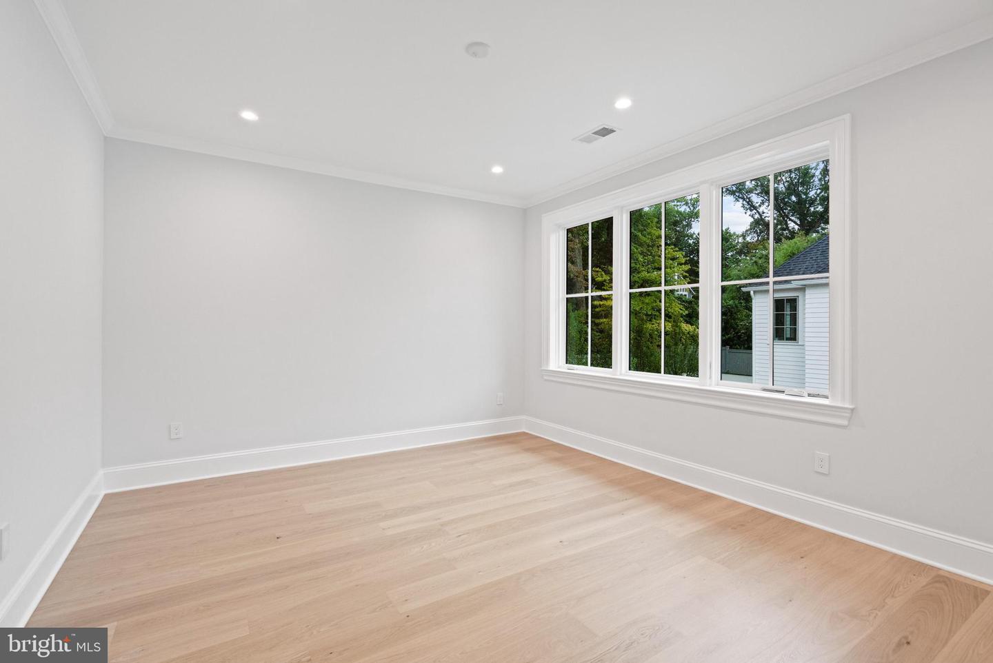 2916 CHESAPEAKE ST NW, WASHINGTON, District Of Columbia 20008, 6 Bedrooms Bedrooms, ,6 BathroomsBathrooms,Residential,For sale,2916 CHESAPEAKE ST NW,DCDC2223526 MLS # DCDC2223526 2916 CHESAPEAKE ST NW, WASHINGTON, District Of Columbia 20008, 6 Bedrooms Bedrooms, ,6 BathroomsBathrooms,Residential,For sale,2916 CHESAPEAKE ST NW,DCDC2223526 MLS # DCDC2223526