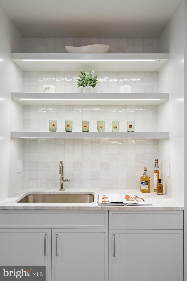 2916 CHESAPEAKE ST NW, WASHINGTON, District Of Columbia 20008, 6 Bedrooms Bedrooms, ,6 BathroomsBathrooms,Residential,For sale,2916 CHESAPEAKE ST NW,DCDC2223526 MLS # DCDC2223526 2916 CHESAPEAKE ST NW, WASHINGTON, District Of Columbia 20008, 6 Bedrooms Bedrooms, ,6 BathroomsBathrooms,Residential,For sale,2916 CHESAPEAKE ST NW,DCDC2223526 MLS # DCDC2223526