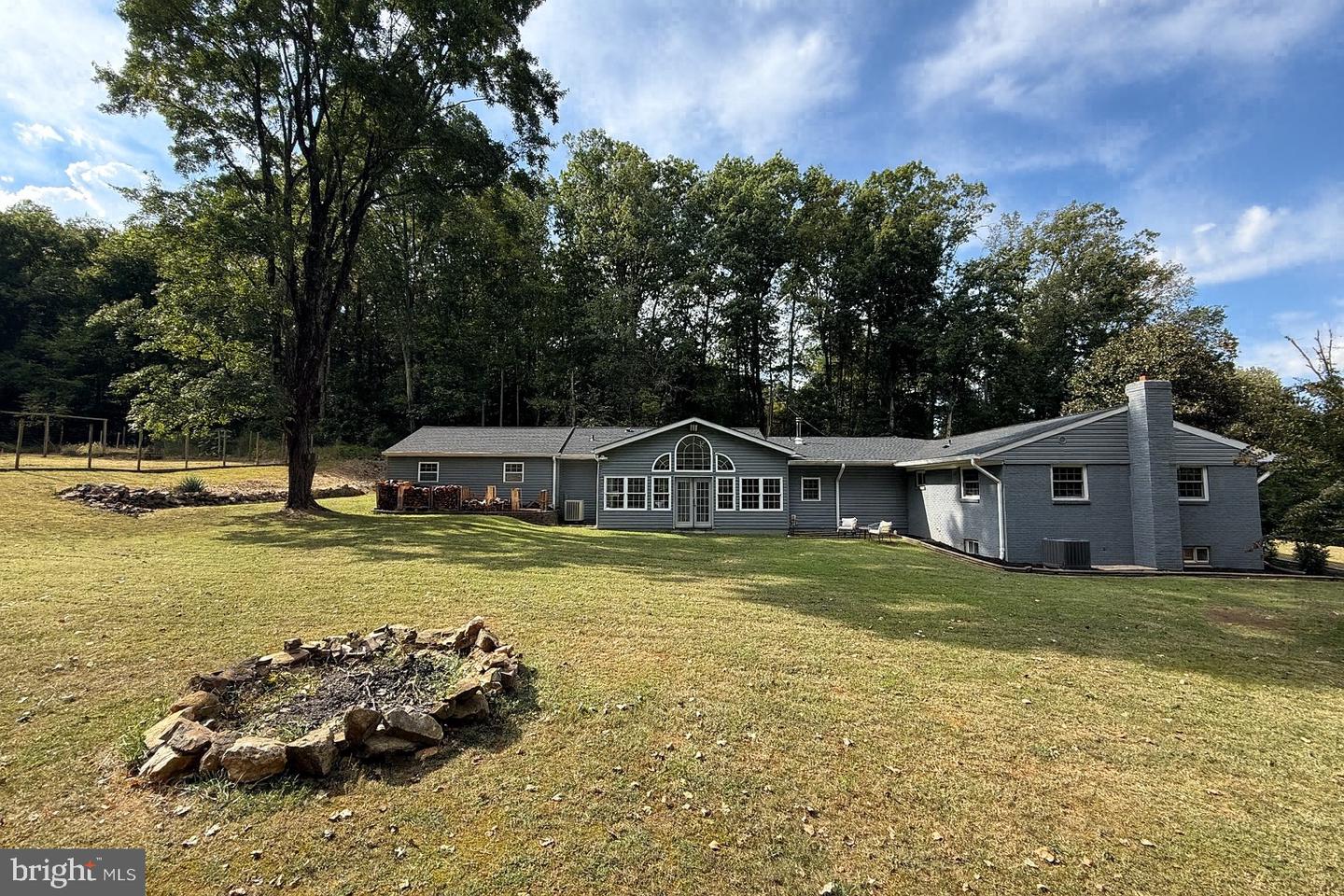 5233 LEE HWY, WARRENTON, Virginia 20187, 5 Bedrooms Bedrooms, 9 Rooms Rooms,3 BathroomsBathrooms,Residential,For sale,5233 LEE HWY,VAFQ2018380 MLS # VAFQ2018380