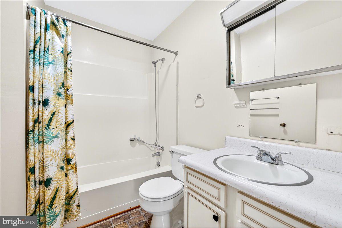 181 QUICKS MILL RD, VERONA, Virginia 24482, 3 Bedrooms Bedrooms, ,1 BathroomBathrooms,Residential,For sale,181 QUICKS MILL RD,VAAG2002664 MLS # VAAG2002664