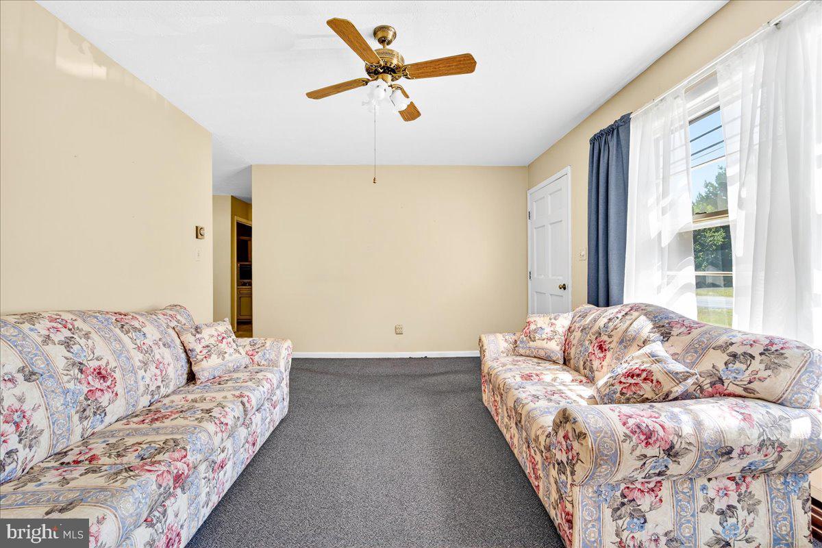 181 QUICKS MILL RD, VERONA, Virginia 24482, 3 Bedrooms Bedrooms, ,1 BathroomBathrooms,Residential,For sale,181 QUICKS MILL RD,VAAG2002664 MLS # VAAG2002664
