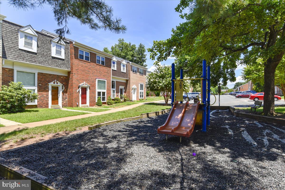 8347 IVY GLEN CT, MANASSAS, Virginia 20110, 3 Bedrooms Bedrooms, ,3 BathroomsBathrooms,Residential,For sale,8347 IVY GLEN CT,VAMN2009378 MLS # VAMN2009378