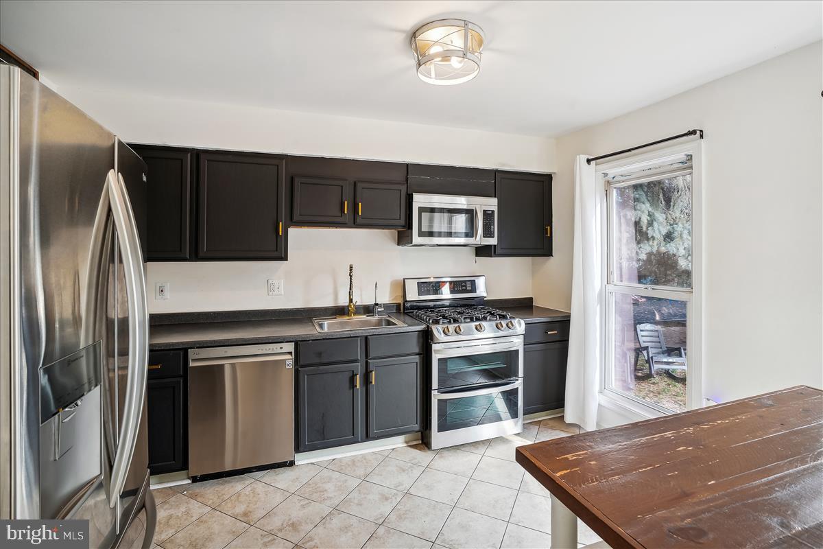8347 IVY GLEN CT, MANASSAS, Virginia 20110, 3 Bedrooms Bedrooms, ,3 BathroomsBathrooms,Residential,For sale,8347 IVY GLEN CT,VAMN2009378 MLS # VAMN2009378