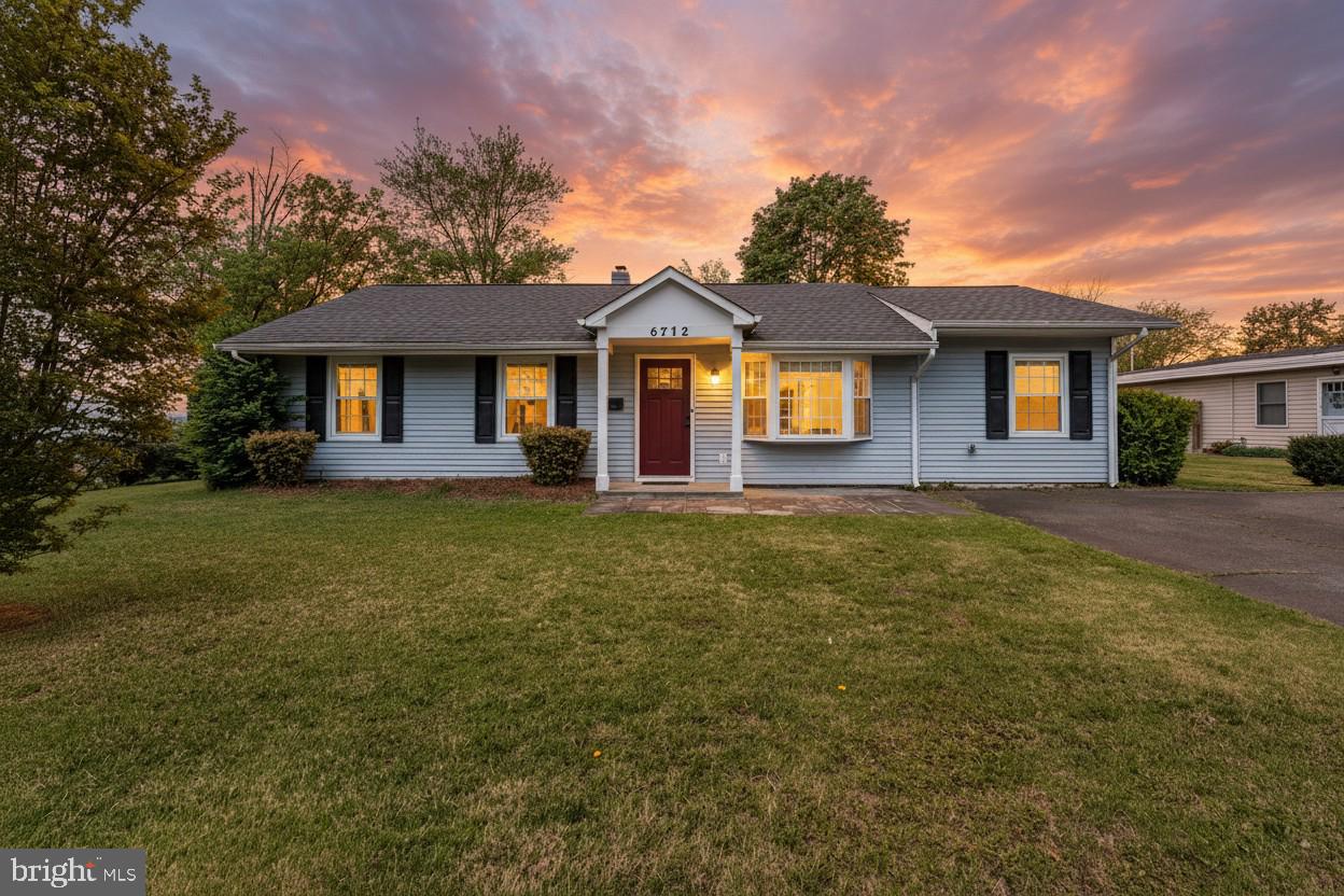 6712 HARRISON LN, ALEXANDRIA, Virginia 22306, 3 Bedrooms Bedrooms, ,2 BathroomsBathrooms,Residential,For sale,6712 HARRISON LN,VAFX2237432 MLS # VAFX2237432