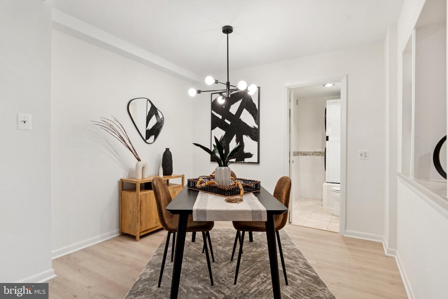 1880 COLUMBIA RD NW #204, WASHINGTON, District Of Columbia 20009, 1 Bedroom Bedrooms, 7 Rooms Rooms,1 BathroomBathrooms,Residential,For sale,1880 COLUMBIA RD NW #204,DCDC2198068 MLS # DCDC2198068