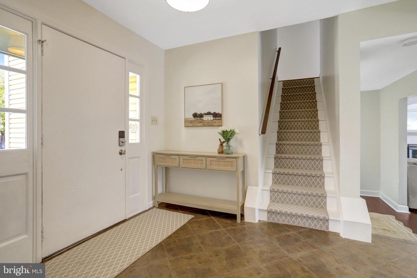 7206 JOSHUA TREE LN, SPRINGFIELD, Virginia 22152, 4 Bedrooms Bedrooms, ,2 BathroomsBathrooms,Residential,For sale,7206 JOSHUA TREE LN,VAFX2262290 MLS # VAFX2262290