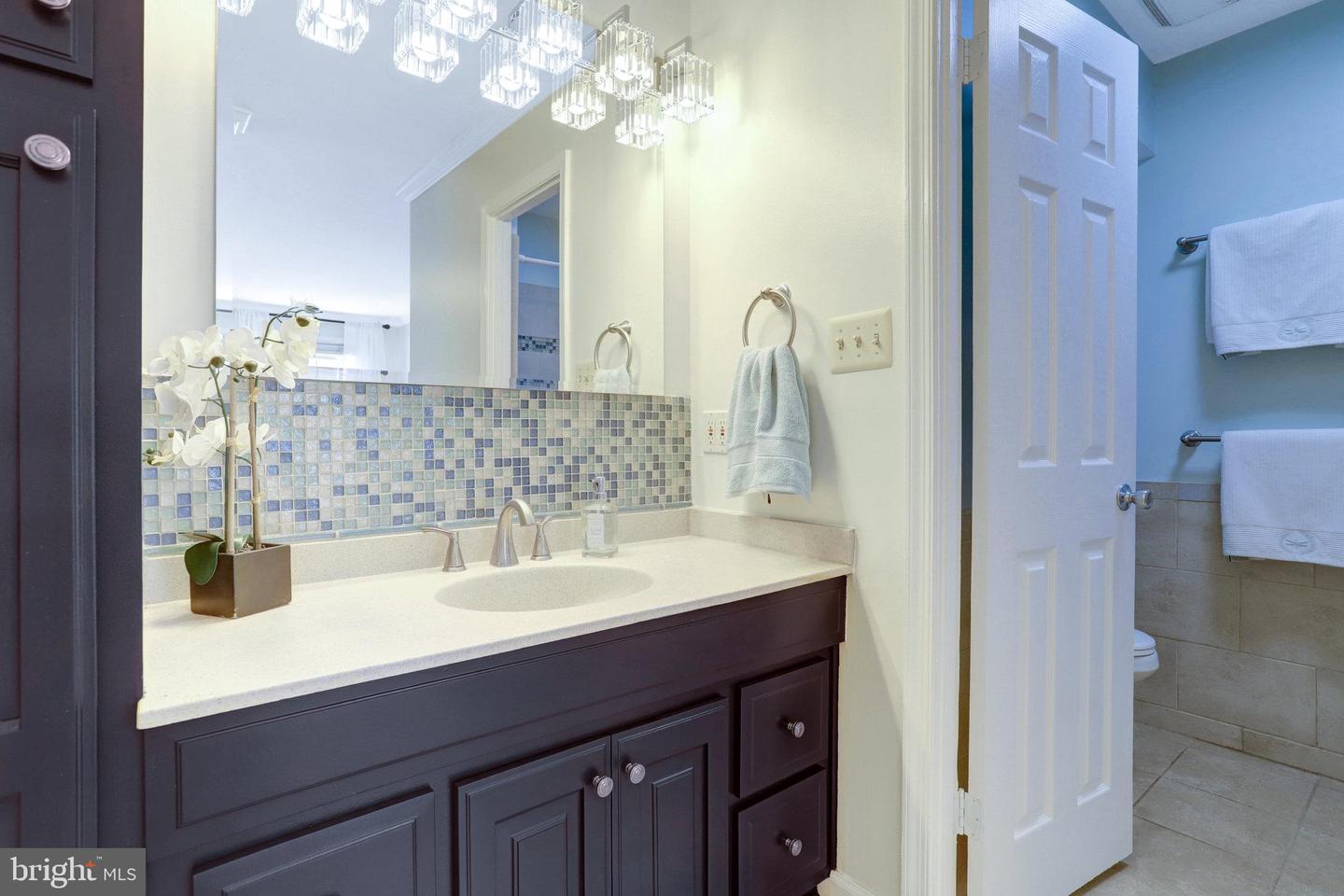 7206 JOSHUA TREE LN, SPRINGFIELD, Virginia 22152, 4 Bedrooms Bedrooms, ,2 BathroomsBathrooms,Residential,For sale,7206 JOSHUA TREE LN,VAFX2262290 MLS # VAFX2262290