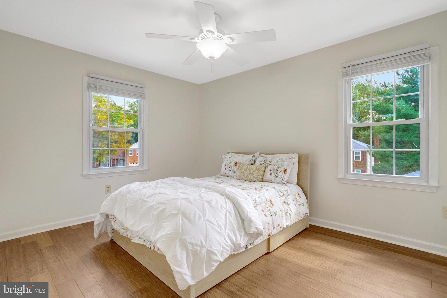 7206 JOSHUA TREE LN, SPRINGFIELD, Virginia 22152, 4 Bedrooms Bedrooms, ,2 BathroomsBathrooms,Residential,For sale,7206 JOSHUA TREE LN,VAFX2262290 MLS # VAFX2262290