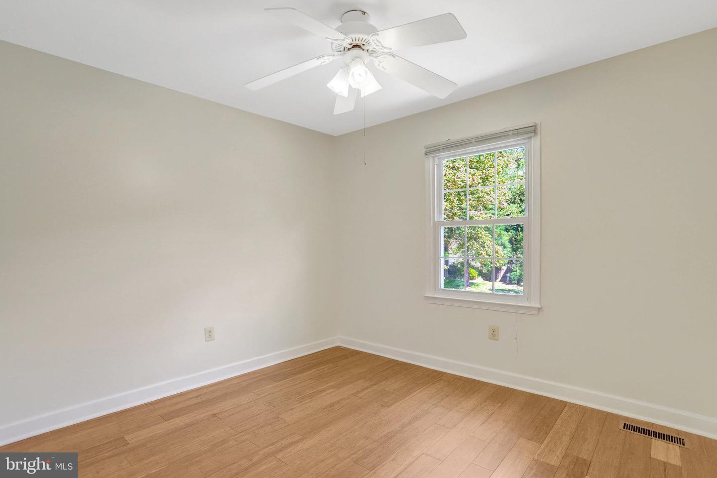 7206 JOSHUA TREE LN, SPRINGFIELD, Virginia 22152, 4 Bedrooms Bedrooms, ,2 BathroomsBathrooms,Residential,For sale,7206 JOSHUA TREE LN,VAFX2262290 MLS # VAFX2262290