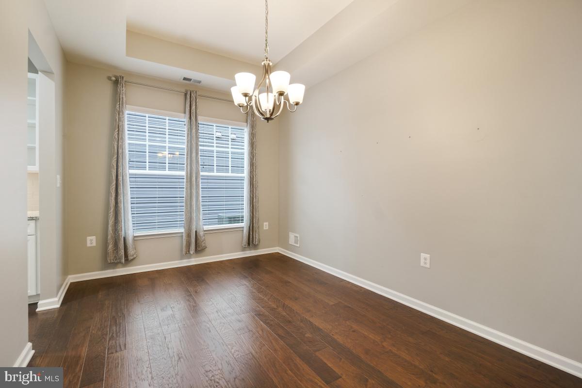 12205 GLEN OAKS DR, FREDERICKSBURG, Virginia 22407, 3 Bedrooms Bedrooms, 5 Rooms Rooms,2 BathroomsBathrooms,Residential,For sale,12205 GLEN OAKS DR,VASP2035646 MLS # VASP2035646
