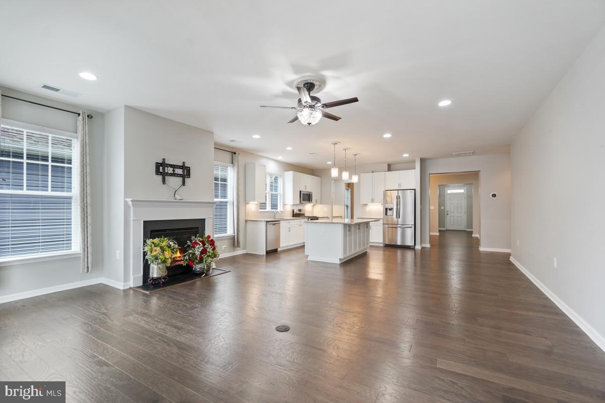 12205 GLEN OAKS DR, FREDERICKSBURG, Virginia 22407, 3 Bedrooms Bedrooms, 5 Rooms Rooms,2 BathroomsBathrooms,Residential,For sale,12205 GLEN OAKS DR,VASP2035646 MLS # VASP2035646