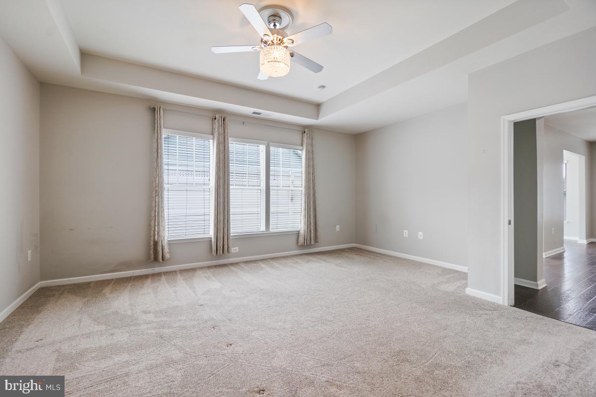 12205 GLEN OAKS DR, FREDERICKSBURG, Virginia 22407, 3 Bedrooms Bedrooms, 5 Rooms Rooms,2 BathroomsBathrooms,Residential,For sale,12205 GLEN OAKS DR,VASP2035646 MLS # VASP2035646